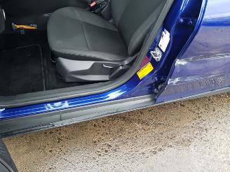 Ford Focus 1.0 Lease Edition picture 11