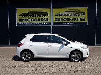 Toyota Auris 1.8 Full Hybrid Executive Business picture 4