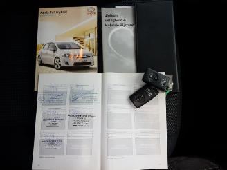 Toyota Auris 1.8 Full Hybrid Executive Business picture 21
