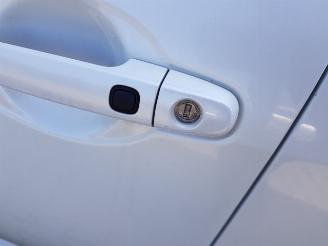Toyota Auris 1.8 Full Hybrid Executive Business picture 22