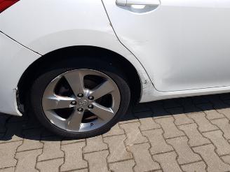 Toyota Auris 1.8 Full Hybrid Executive Business picture 9