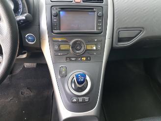Toyota Auris 1.8 Full Hybrid Executive Business picture 17