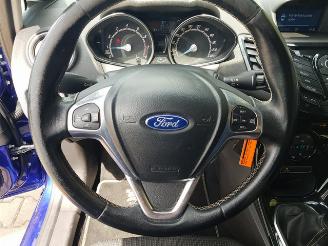 Ford Fiesta 1.0 EcoBoost Titanium picture 23