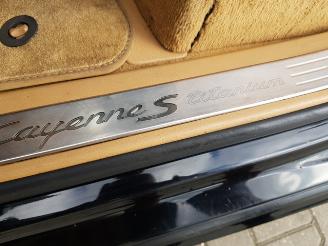 Porsche Cayenne 4.5 S picture 27