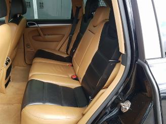 Porsche Cayenne 4.5 S picture 14