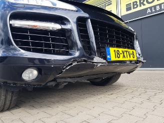 Porsche Cayenne 4.5 S picture 9