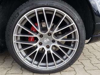 Porsche Cayenne 4.5 S picture 30
