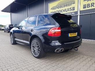 Porsche Cayenne 4.5 S picture 8