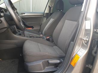 Volkswagen Golf 1.2 TSI Easyline picture 17