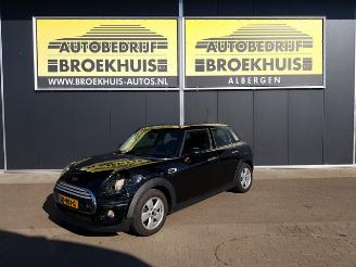 Avarii autoturisme Mini Mini 1.5 Cooper Business 2015/6