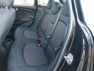 Mini Mini 1.5 Cooper Business picture 16
