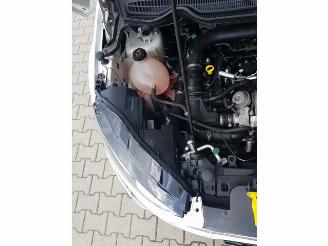 Ford EcoSport 1.0 EcoBoost Titanium picture 16