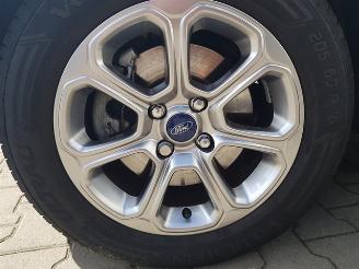 Ford EcoSport 1.0 EcoBoost Titanium picture 32