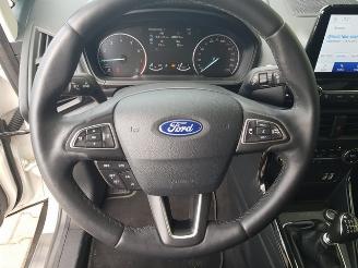 Ford EcoSport 1.0 EcoBoost Titanium picture 23