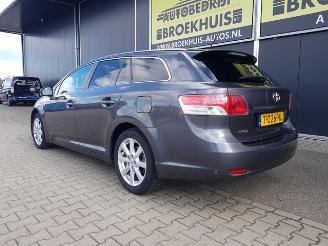 Toyota Avensis  picture 8