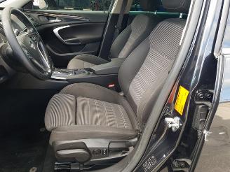 Opel Insignia Sports Tourer 2.0 CDTI Cosmo picture 17
