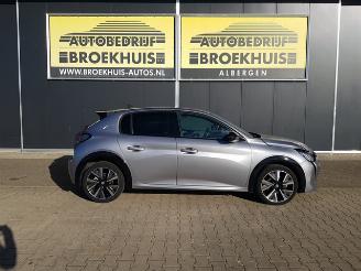 Peugeot 208 1.2 PureTech Allure Pack GT line Automatic picture 4