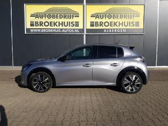Peugeot 208 1.2 PureTech Allure Pack GT line Automatic picture 2
