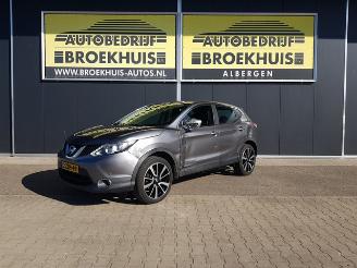 Unfallwagen Nissan Qashqai 1.2 Connect Edition 2014/8