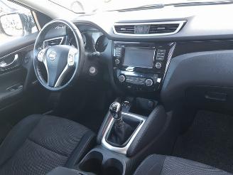 Nissan Qashqai 1.2 Connect Edition picture 17