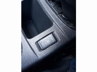 Nissan Qashqai 1.2 Connect Edition picture 27