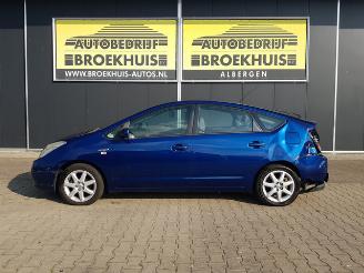 Toyota Prius 1.5 VVT-i Business Edition picture 2