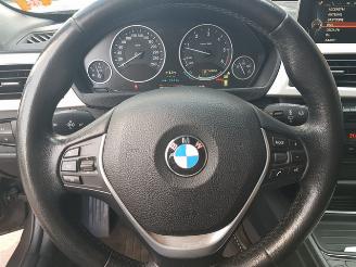 BMW 3-serie Touring 320d EfficientDynamics Edition High Executive picture 18