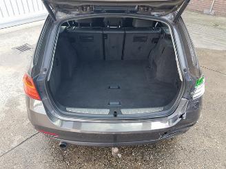 BMW 3-serie Touring 320d EfficientDynamics Edition High Executive picture 11