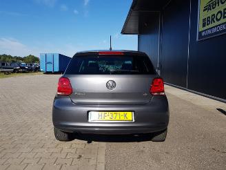 Volkswagen Polo 1.4-16V Highline picture 3