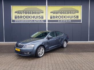 Schadeauto Skoda Octavia 2.0 TDI Greentech Style Business 2017/1