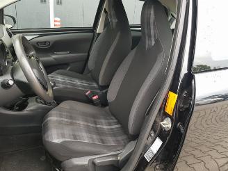 Peugeot 108 1.0 e-VTi Active picture 17