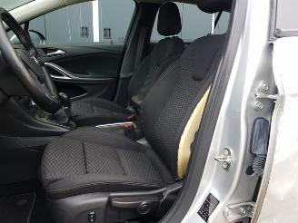 Opel Astra 1.6 CDTI Business+ picture 15