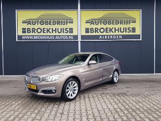 krockskadad bil auto BMW 3-serie 320i xDrive High Executive 2013/9