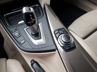 BMW 3-serie 320i xDrive High Executive picture 18