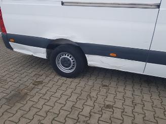 Mercedes Sprinter 315 1.9 CDI L4H2 DC picture 29
