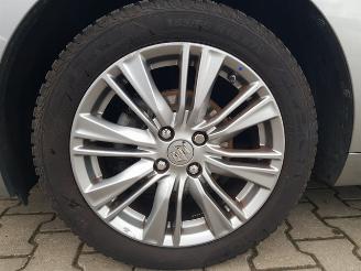Suzuki Baleno 1.2 Smart Hybrid High Executive picture 28
