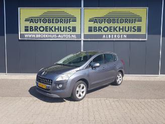 damaged passenger cars Peugeot 3008 1.6 THP ST 2011/9