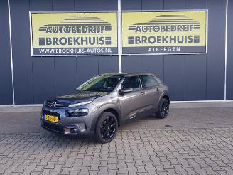 damaged passenger cars Citroën C4 cactus 1.2 PureTech Origins 2020/8