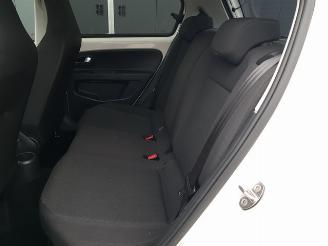 Volkswagen Up! 1.0 EcoFuel move up! picture 14