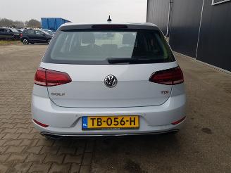 Volkswagen Golf 1.6 TDI Comfortline SOUND-Edition picture 4