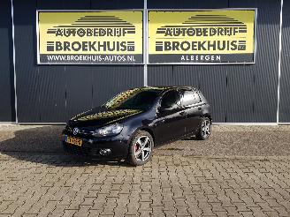 krockskadad bil auto Volkswagen Golf 1.2 TSI Comfortline BlueMotion 2010/9
