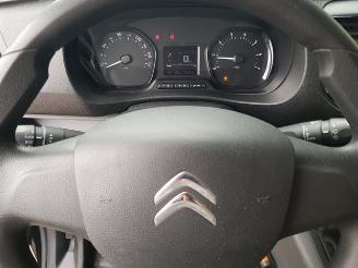 Citroën Jumpy 2.0 BlueHDI 120 Club XL DC S&S picture 18