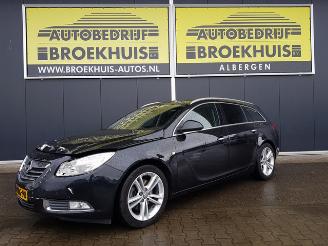 krockskadad bil auto Opel Insignia Sports Tourer 2.0 CDTI EcoFLEX Edition 2012/1
