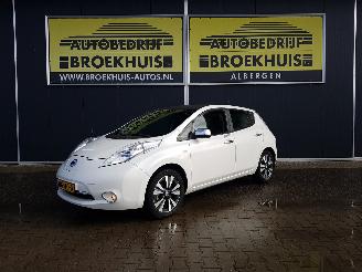 skadebil auto Nissan Leaf Tekna Limited Edition 24 kWh 2015/10