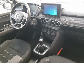 Dacia Sandero 1.0 TCe 90 Comfort picture 16