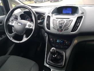 Ford C-Max 1.0 Titanium picture 16