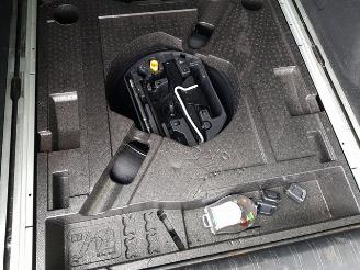 Peugeot 308 SW 1.2 PureTech Blue Lease Executive picture 22