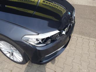 BMW 5-serie Touring 520d Executive picture 21