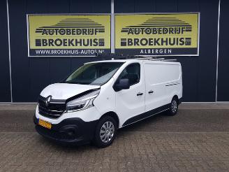 škoda dodávky Renault Trafic 2.0 dCi 120 T29 L2H1 Work Edition 2020/3