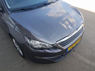 Peugeot 308 1.2 e-THP Blue Lease picture 9